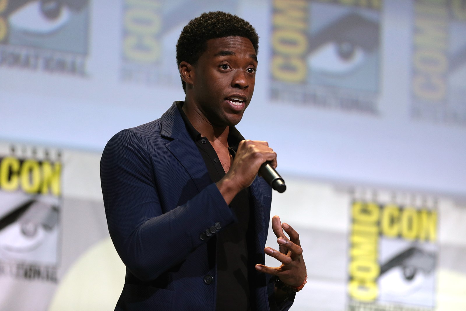 3 Chadwick Boseman Memorabilia For His Forever Fans ...