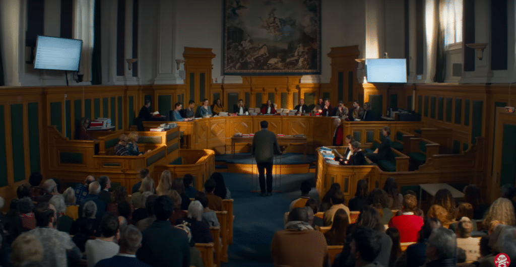 La salle d'audience lors d'un procès dans Fall's Anatomy